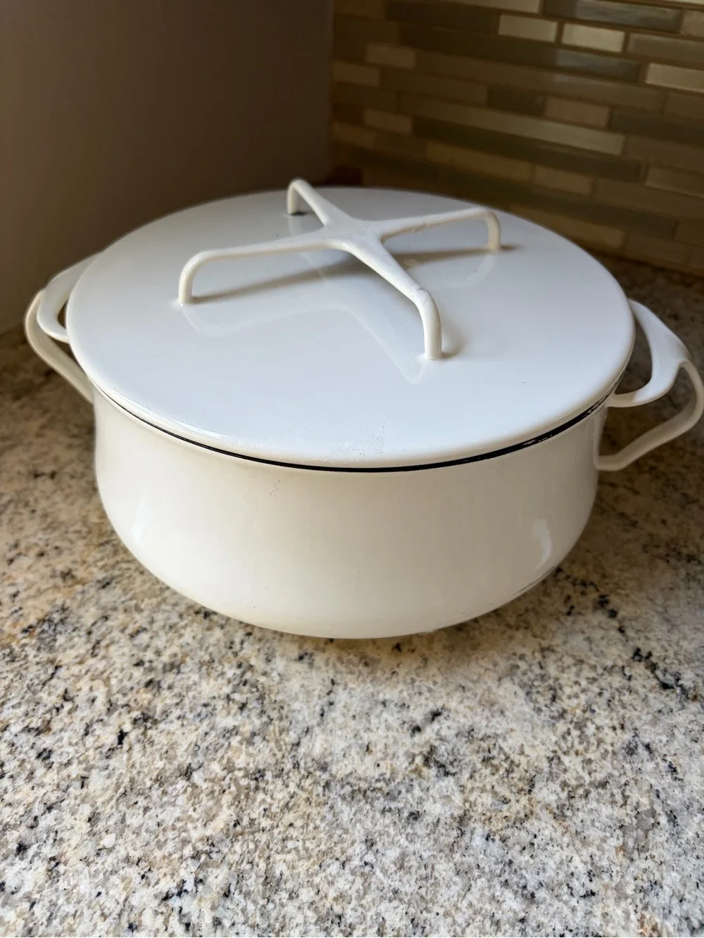 Vintage Dansk Kobenstyle white Enamel Dutch Oven